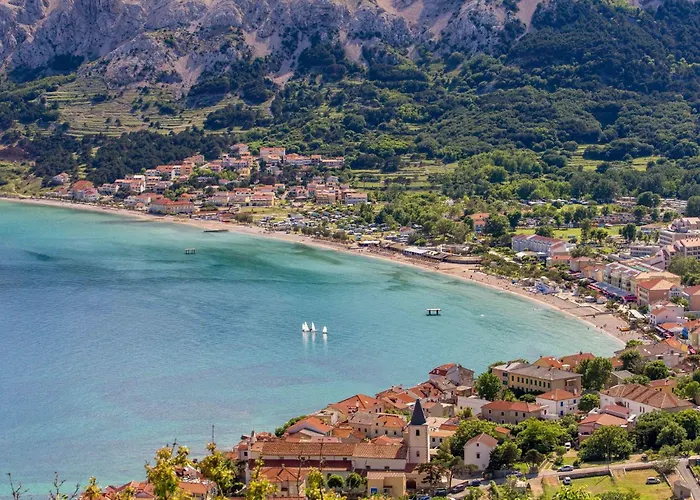 In Mit Eigenem Balkon By Interhome Apartmán