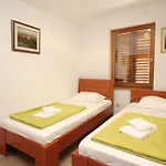 Apartmán In Mit Eigenem Balkon By Interhome Baška