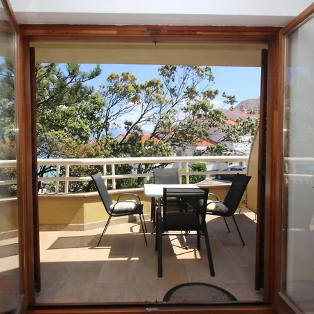 In Mit Eigenem Balkon By Interhome 公寓