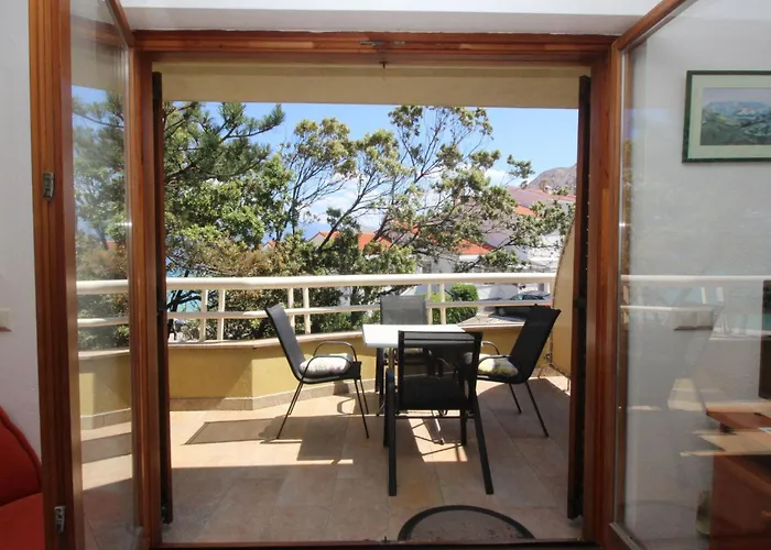 In Mit Eigenem Balkon By Interhome 公寓